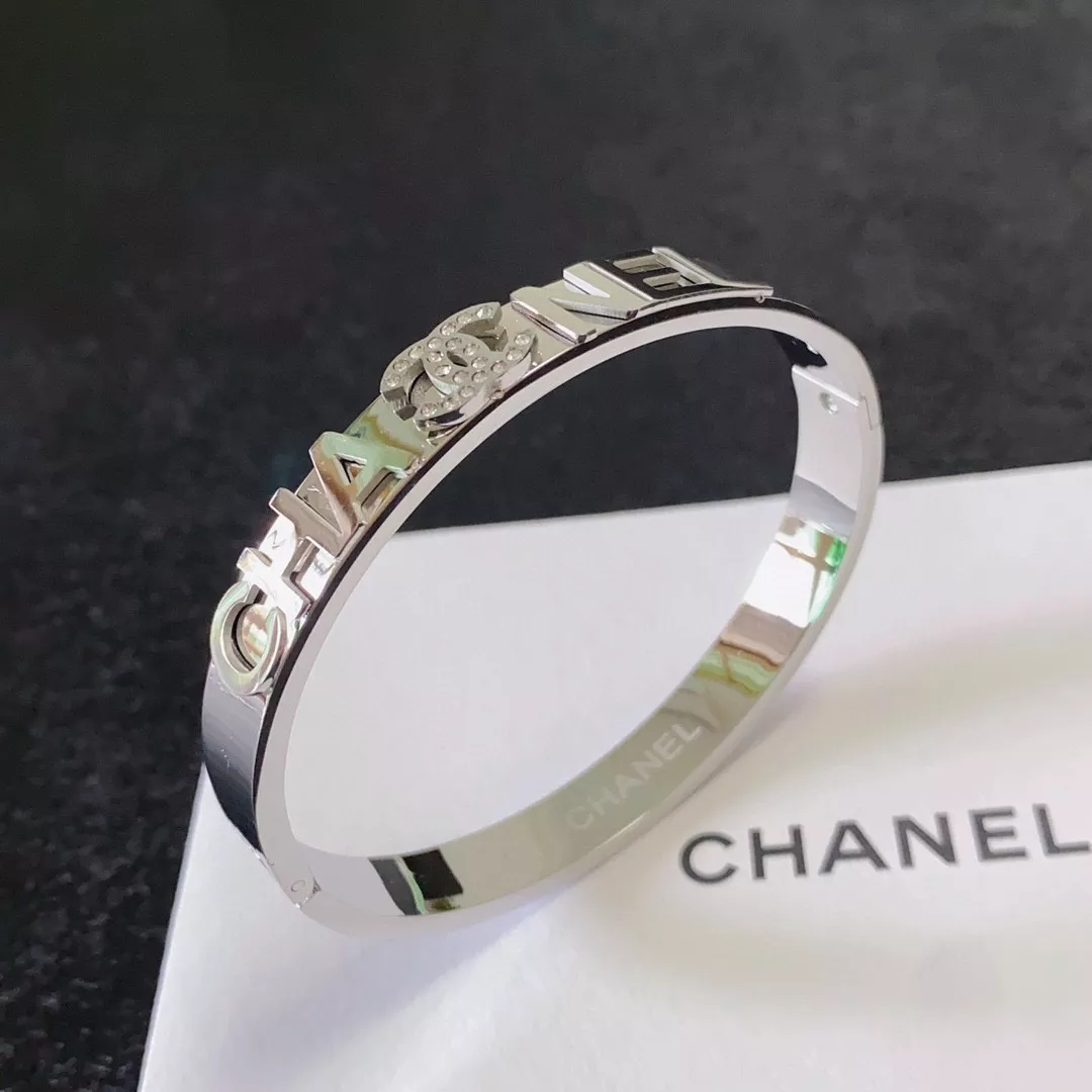 chanel bracelets s_1270663